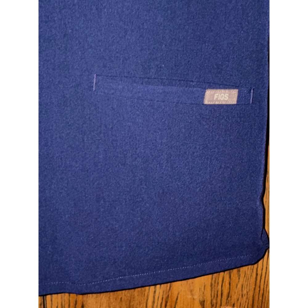 FIGS Womens Technical‎ Collection Casma Scrub Top Navy Blue XS FW1100 - Picture 3 of 5